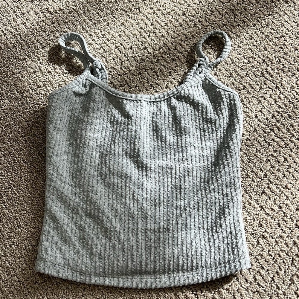White Fox Grey Cropped Tank Top (XS)